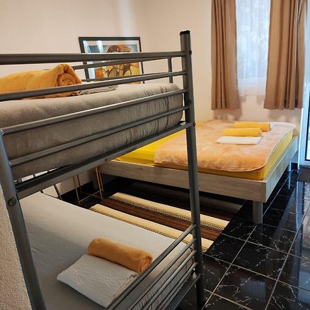 Guest House Inara 네움 외부 사진