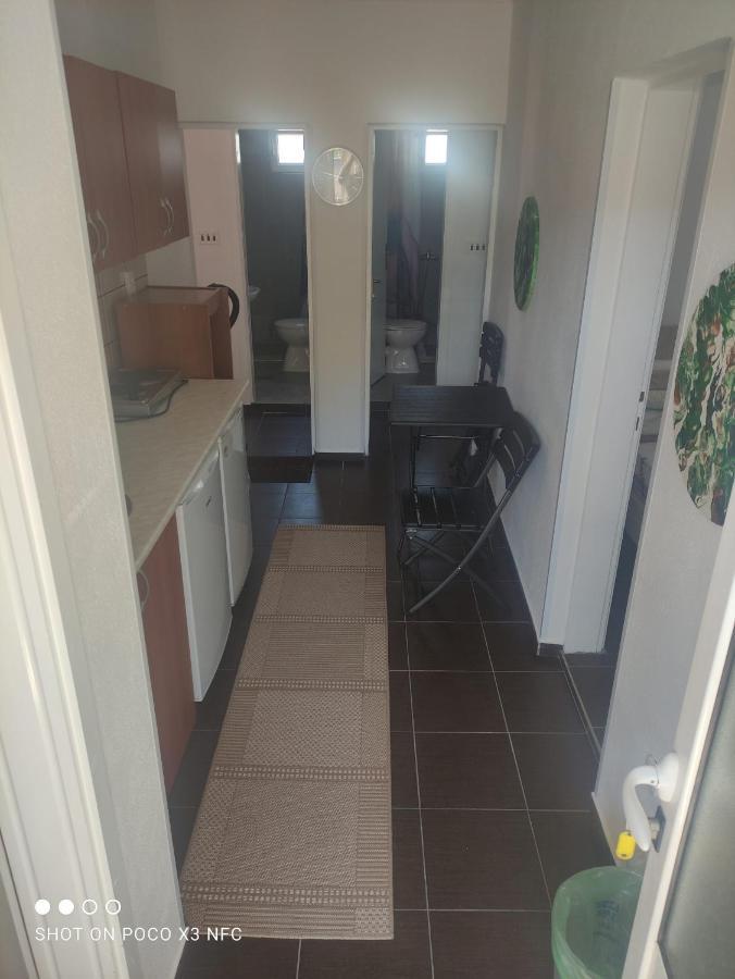 Guest House Inara 네움 외부 사진