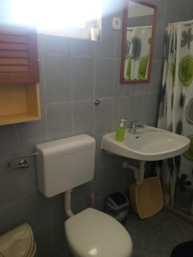 Guest House Inara 네움 외부 사진