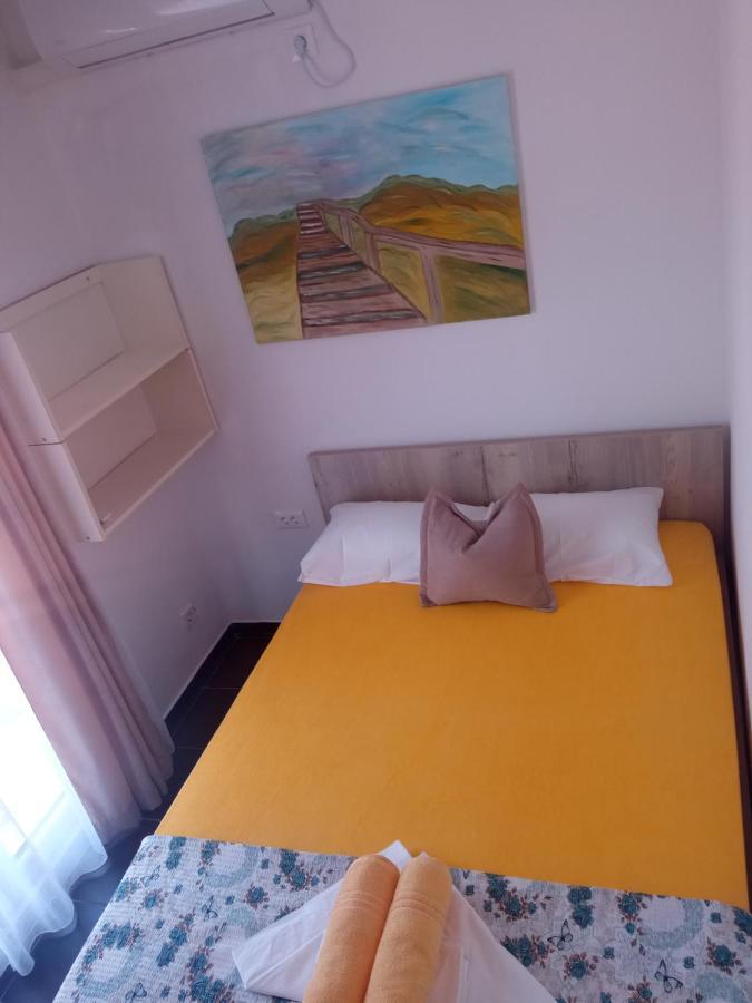 Guest House Inara 네움 외부 사진