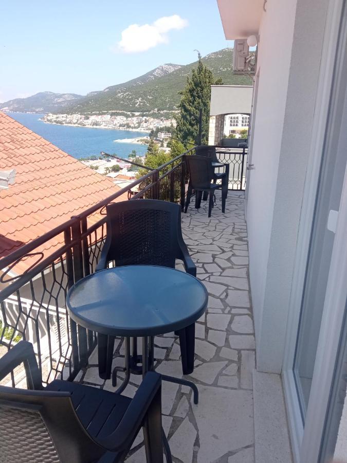 Guest House Inara 네움 외부 사진