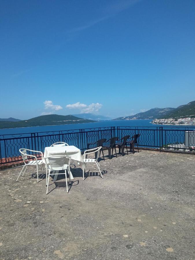 Guest House Inara 네움 외부 사진