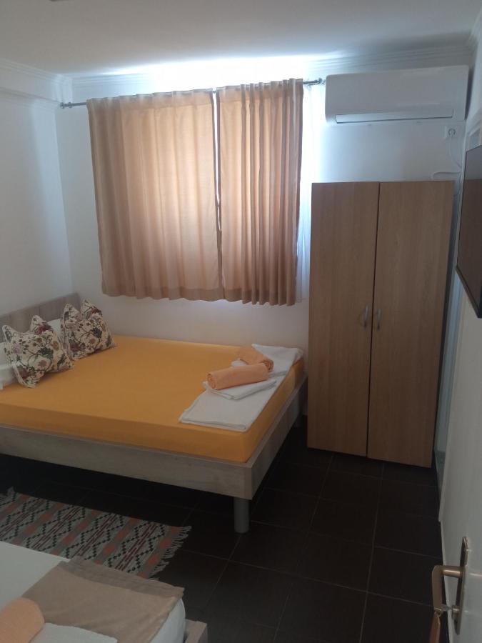 Guest House Inara 네움 외부 사진