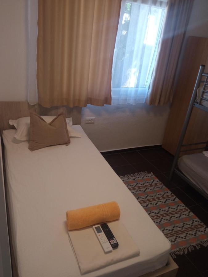 Guest House Inara 네움 외부 사진