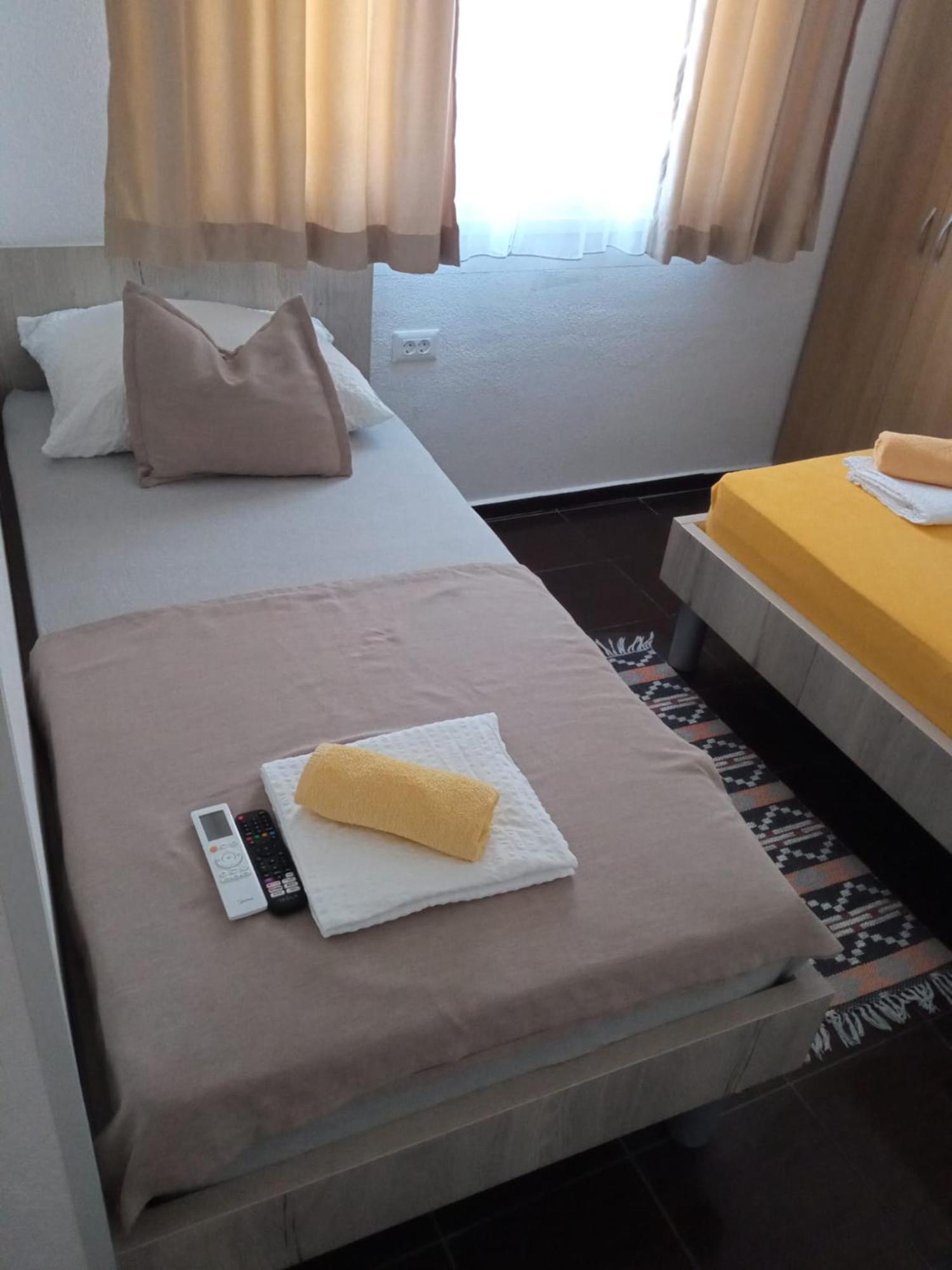 Guest House Inara 네움 외부 사진